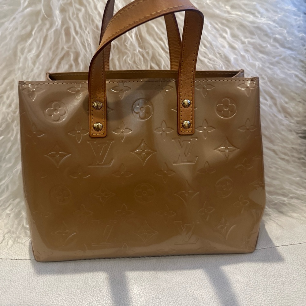 Louis Vuitton authentic